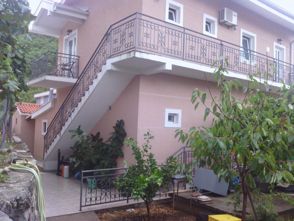 Apartments Mitrovic Podlicak Sveti Stefan Extérieur photo