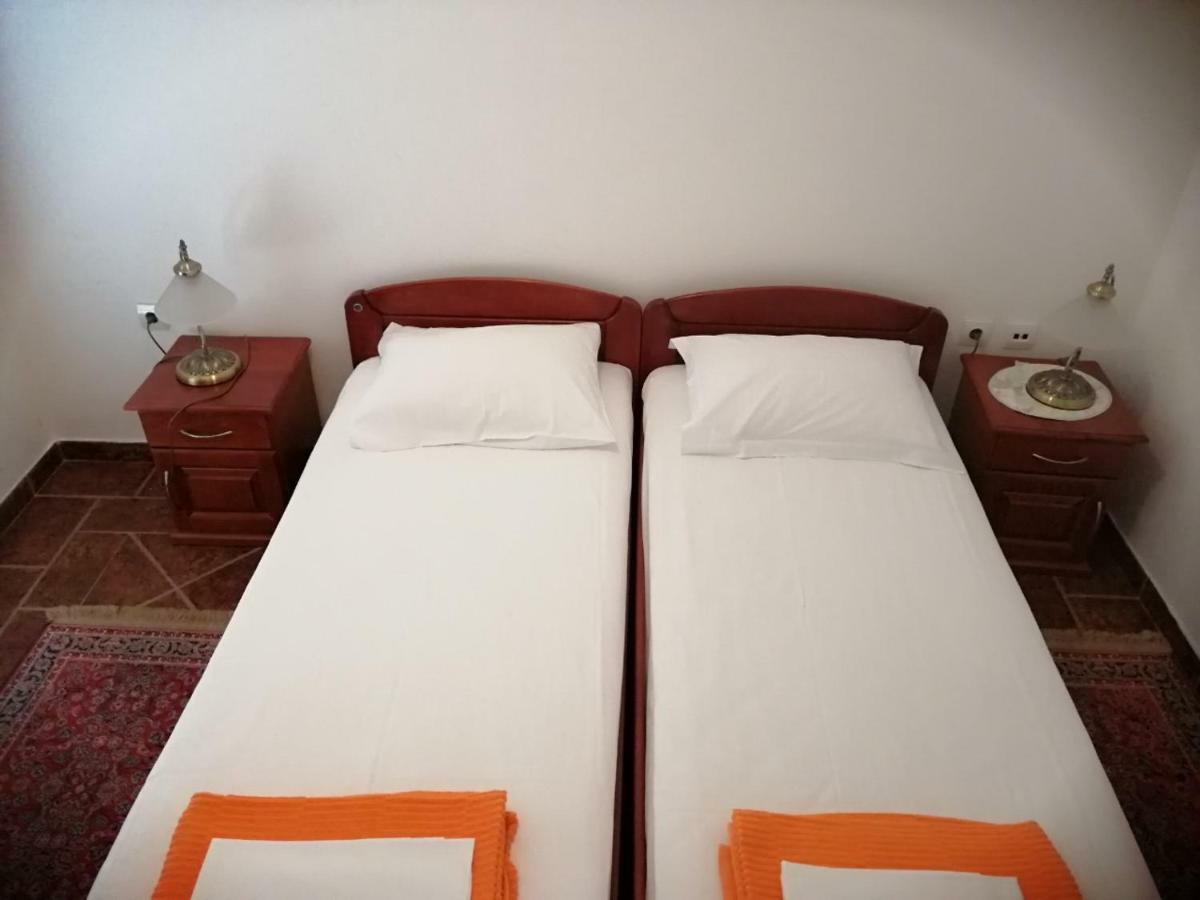 Apartments Mitrovic Podlicak Sveti Stefan Extérieur photo